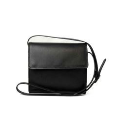 Shoulder bag in full grain calfskin - Black